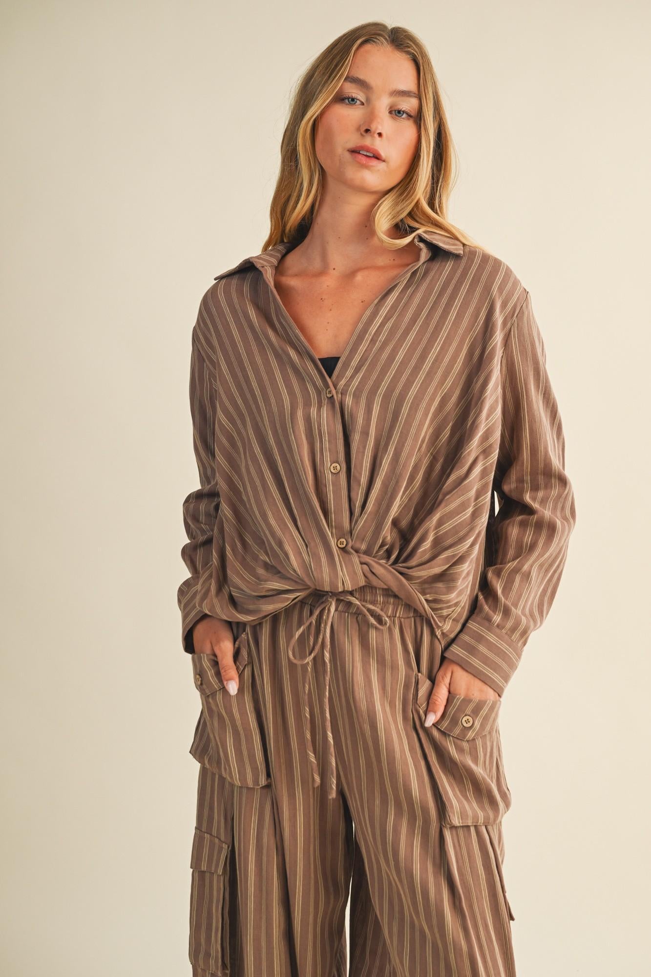 Vertical Stripe Twist Front Shirt
