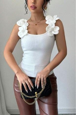Floral Top With Pearls, Trending Ribbed Blouse